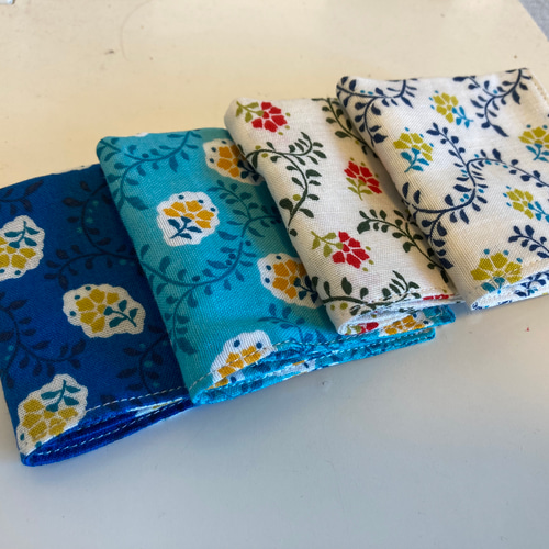 受注製作※送料無料】ハンドメイド ガーゼハンカチ 16×16 秋色 花柄 ① 