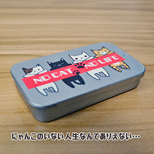 希少 CRUMMLES 猫のエナメルピルケース 希少 CRUMMLES 猫のエナメルピルケース 希少 CRUMMLES 猫の