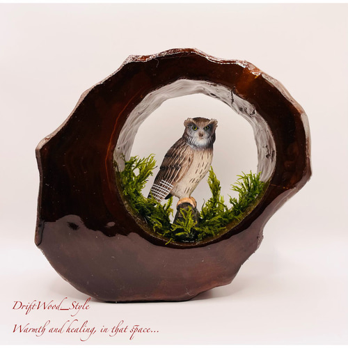 流木 鷹 レジン加工済み 置物 【公式通販】