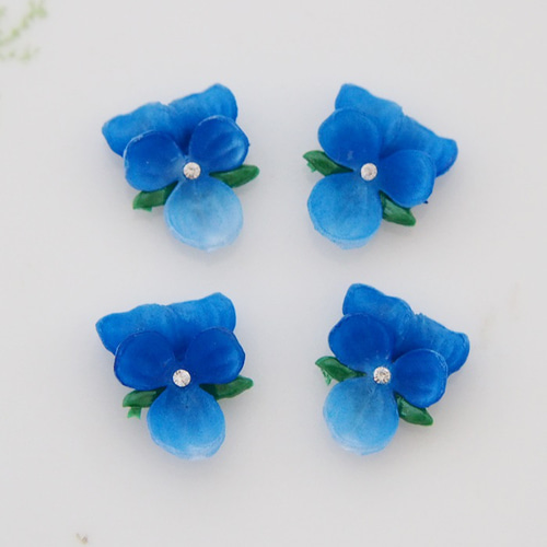 1個】ヴィンテージ ブルー ヴァイオレット スミレ カボション 14x12mm
