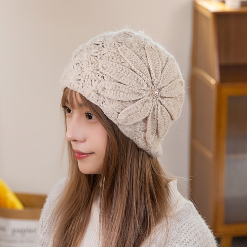 手編み 【Lady's】オシャレな帽子 ベージュ ニット帽・ビーニー