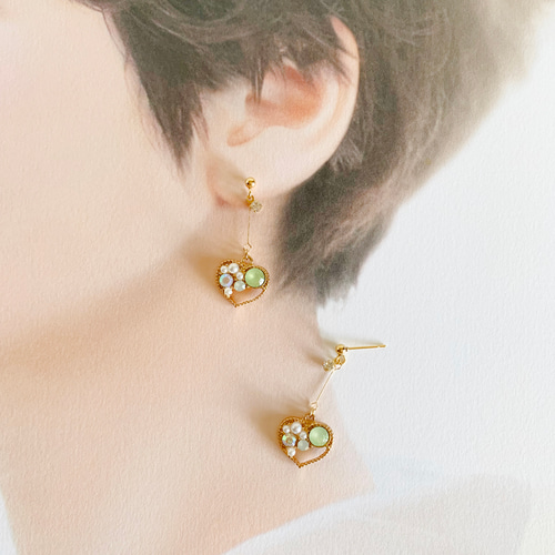 ドゥルキス ハートビジュー ゆらゆらピアス イヤリング ミルキーカラー 