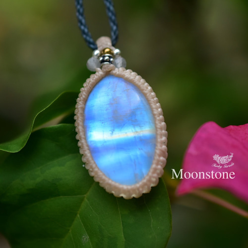 レインボームーンストーン　アクアマリン　マクラメネックレス 虹色グラデーション☆高品質☆レインボームーンストーン マクラメ