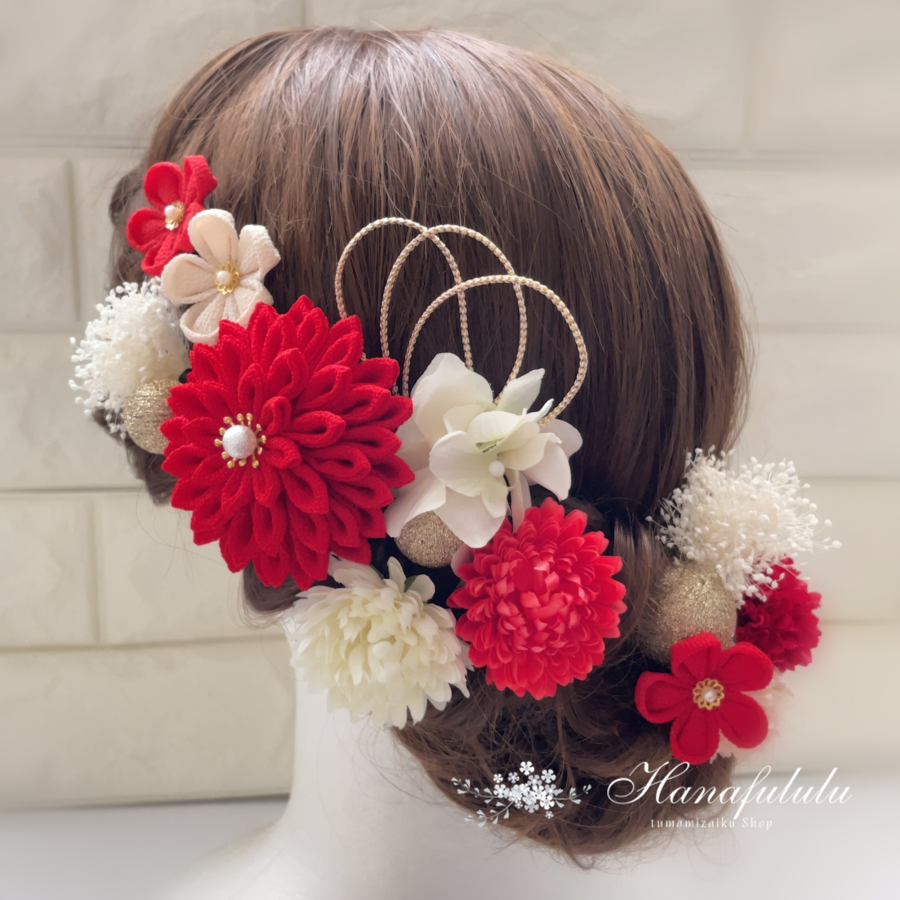 赤＊ダリア*かすみ草*マム つまみ細工 髪飾り  成人式 結婚式
