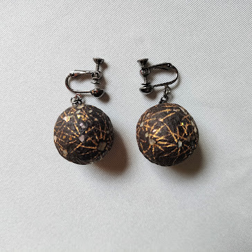 うるしのイヤリング「花火」　和紙乾漆 紙箱入