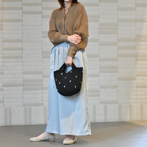 再入荷】ワンポイント刺繍トートバッグ(グレージュ/小) - seventen