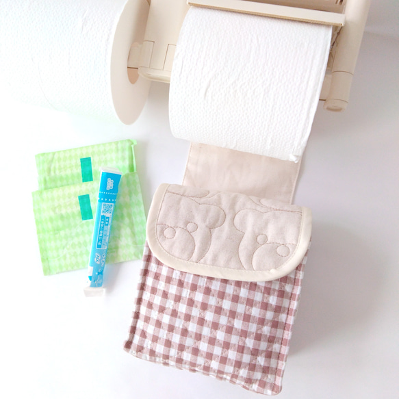 ナプキンが取りやすい♡トイレットペーパーホルダーに取り付けられる