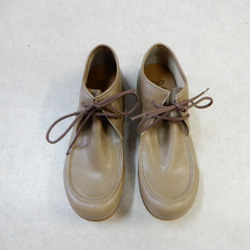 寬鬆版型！輕盈舒適，彈性布料，可愛又精緻，繫帶設計，Wallabee風格，自然外觀短靴，編號103 第9張的照片