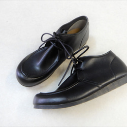 寬鬆版型！輕盈舒適，彈性布料，可愛又精緻，繫帶設計，Wallabee風格，自然外觀短靴，編號103 第10張的照片