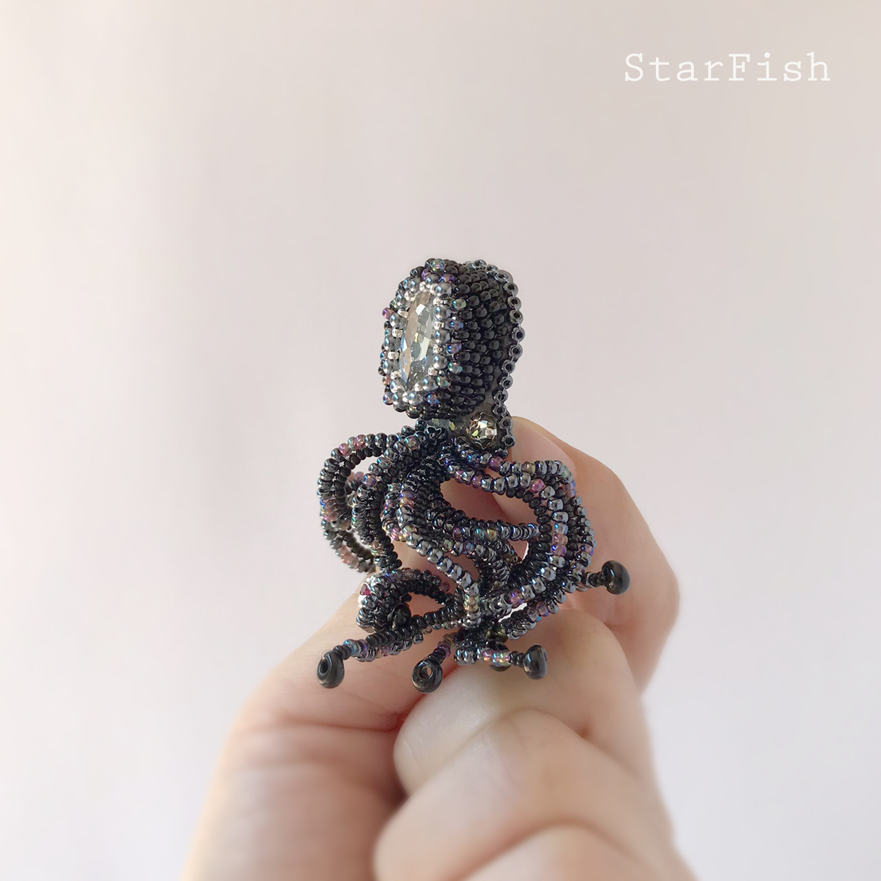 【タコ】蛸 Octopus ビーズ刺繍 ブローチ(D13)
