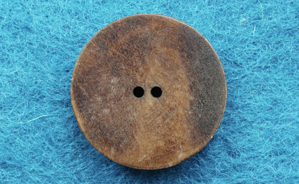 ネパールの水牛の骨ボタン：トラディショナル（BO11) 2枚目の画像