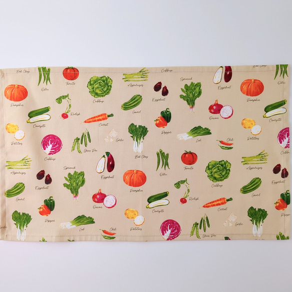 【受注製作】《サイズオーダー可》一枚仕立ての野菜柄ランチョンマット 2枚目の画像