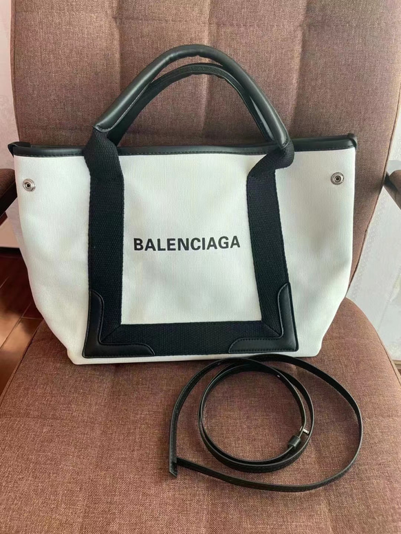 バレンシアガ　トートバック　 BALENCIAGA BALENCIAGA】DUTY FREE トートバッグ (BALENCIAGA/トートバッグ