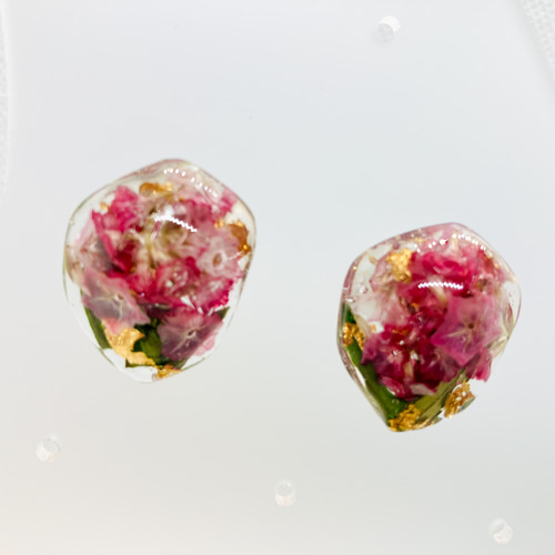 ピンクフラワーレジン×スパンコール♡花びら ピアス イヤリング mqdefault.jpg