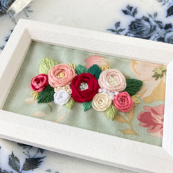 frame  ローズ・ガーデン rose garden刺繍フレーム ファブリックパネル　インテリアパネル 4枚目の画像