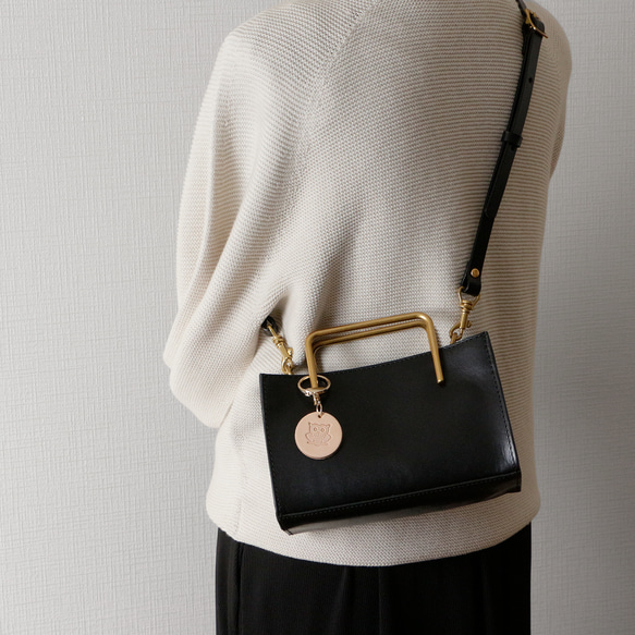 ２Wayハンドバッグ栃木レザー斜め掛けショルダーバッグ　出会い収納バッグ 9枚目の画像