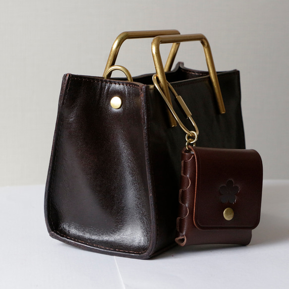 ２Wayハンドバッグ栃木レザー斜め掛けショルダーバッグ　出会い収納バッグ 3枚目の画像