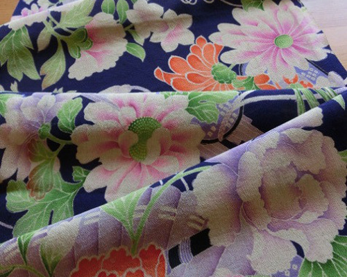 古布縮緬市松人形 約55cm Sale!3800円→3500円＊古布＊絹一越縮緬＊雅楽器・四季