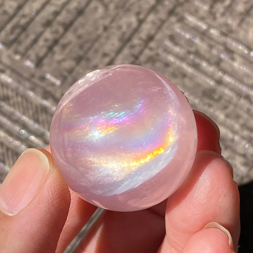 ハイグレード♢モザンビーク イリス スターローズクォーツ☆彡 ローズ