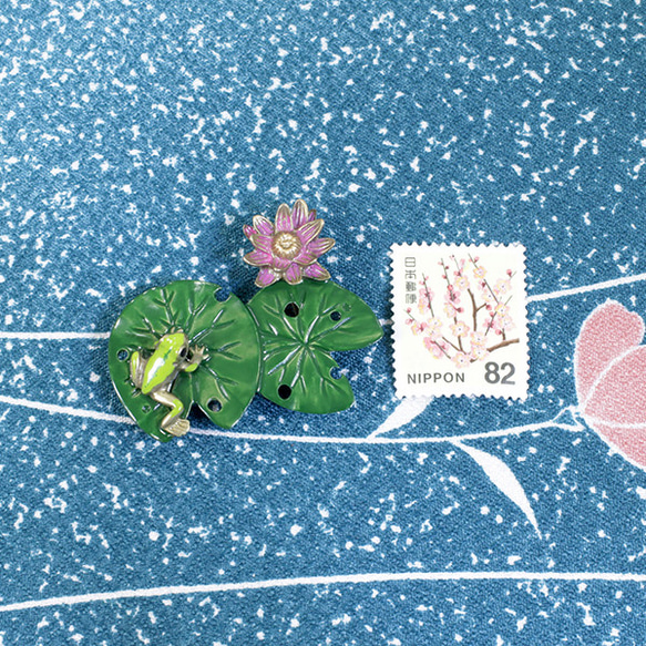 帯留（黄銅）ひつじ草に蛙／てんとう虫・テントウムシ 9枚目の画像