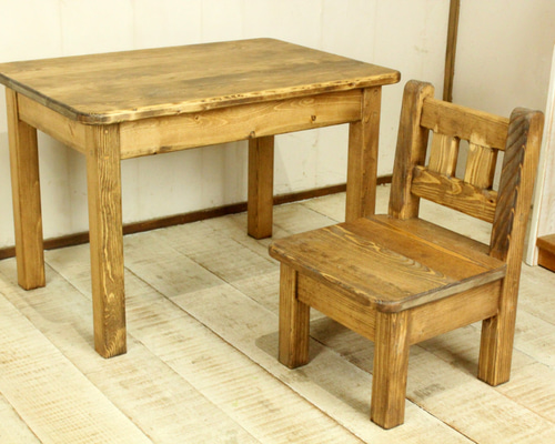 ハンドメイド 木製 椅子とテーブルのセット 1_9374ac36a7d6a3017e06fdce0c11