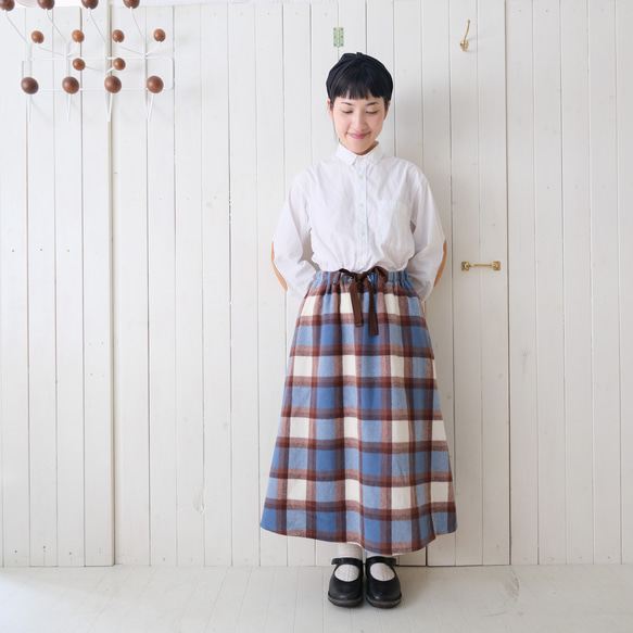 wool check chick skirt 第5張的照片