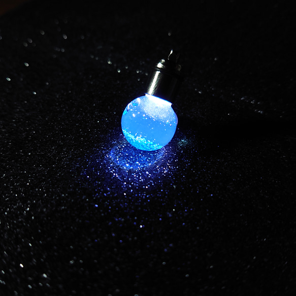 【ＬＥＤライト】青の水晶入り 6枚目の画像