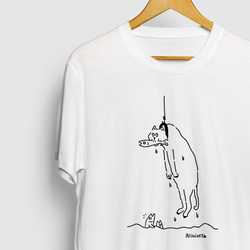 ネコ 魚 ゆるいイラストTシャツ 海 釣り 動物 2枚目の画像