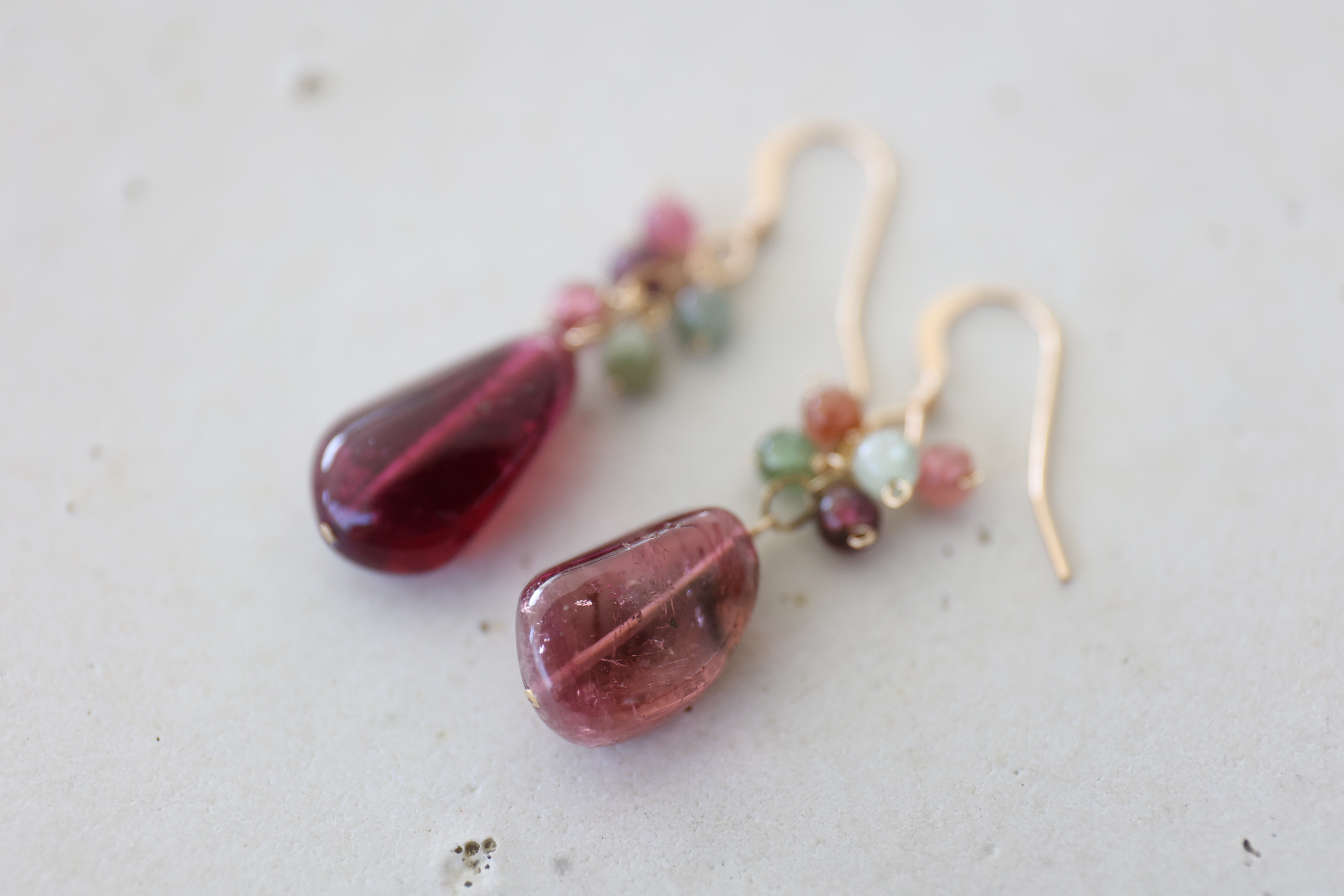 14KGF　tourmaline　pierce [kgf5060]