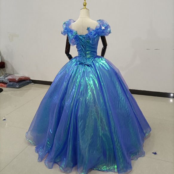 キラキラチュール 上とスカートセパレート型  可愛い 編み上げ  プリンセスドレス 17枚目の画像
