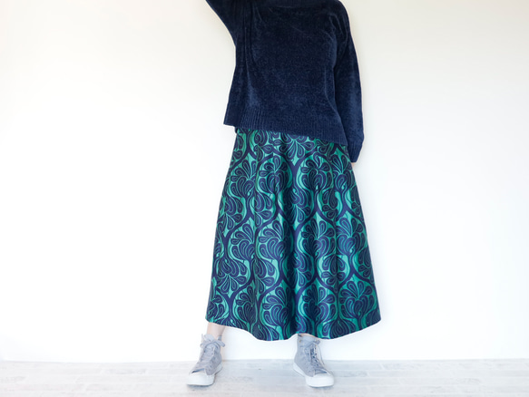 ロング丈 80cm丈 コベントガーデン グリーン きまぐれコレクション ダマスク柄のロングスカート 6枚目の画像