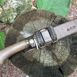 Tosa Outdoor Sword Hatchet 120 拋光黃銅 Tsuba 環藍色 2 鋼木手柄木刀鞘油漬/皮革帶 (t 第13張的照片