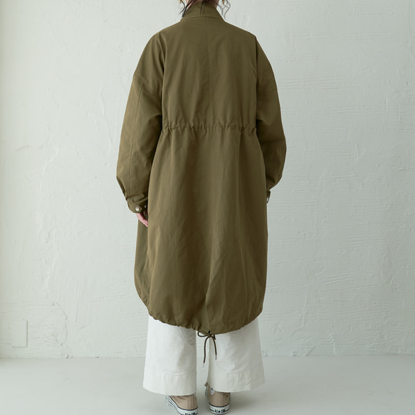 Morino Gakko 輕薄保暖摩登外套（復古卡其色） 棉尼龍塔夫綢外套 第13張的照片