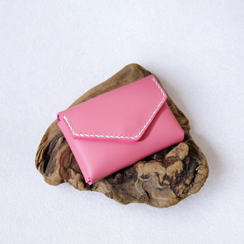 ピンク ロゴ入り カードケース （MARY QUANT ONLINE SHOP