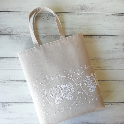 SALE☆ミナペルホネンforest wing 刺繍リネンのトートバッグ/light 