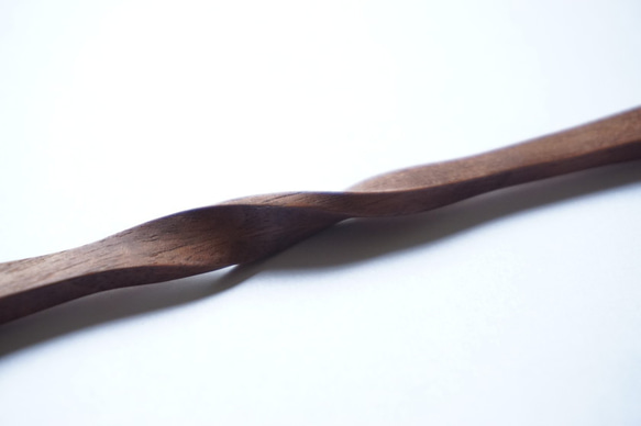 (訂製) 扭曲木湯匙（胡桃木）A011-0 第8張的照片