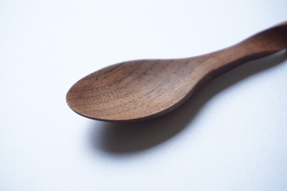 (訂製) 扭曲木湯匙（胡桃木）A011-0 第6張的照片