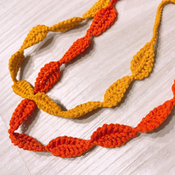 手工鉤織-秋季浪漫小葉子 手工編織髮帶/客製化禮物 第2張的照片