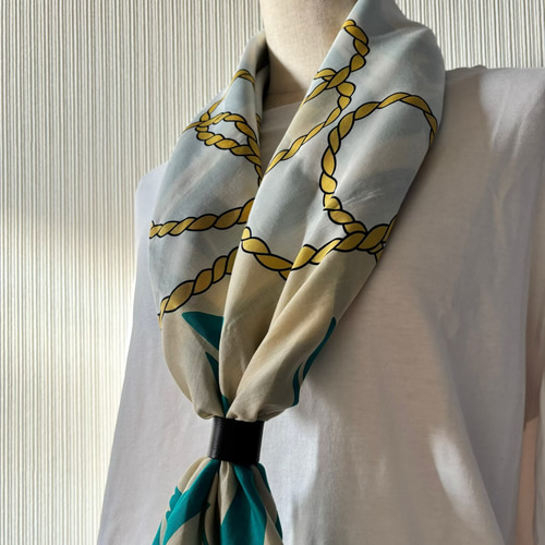 HERMES ネクタイ 黒 雪の結晶 冬柄 フォーシーズン 新品 ブラック