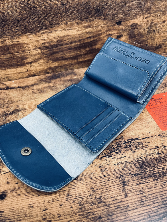 栃木レザー　コンパクト財布　ブルー 2枚目の画像