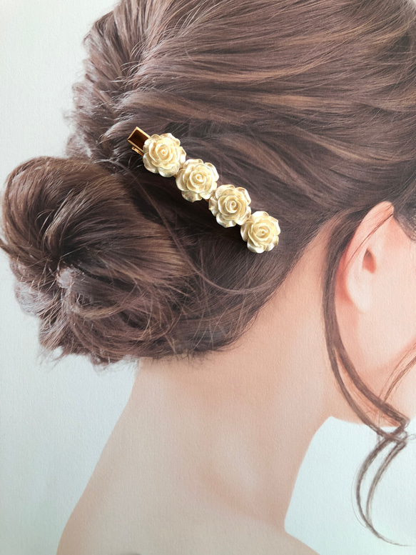 フラワー お花 ウェディング 結婚式   アイボリー   髪留め ヘアクリップ  ハンドメイド 3枚目の画像