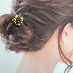 【2個セット】フラワー お花 ウェディング 結婚式   ゴールド   髪留め ポニーフック ハンドメイド 4枚目の画像