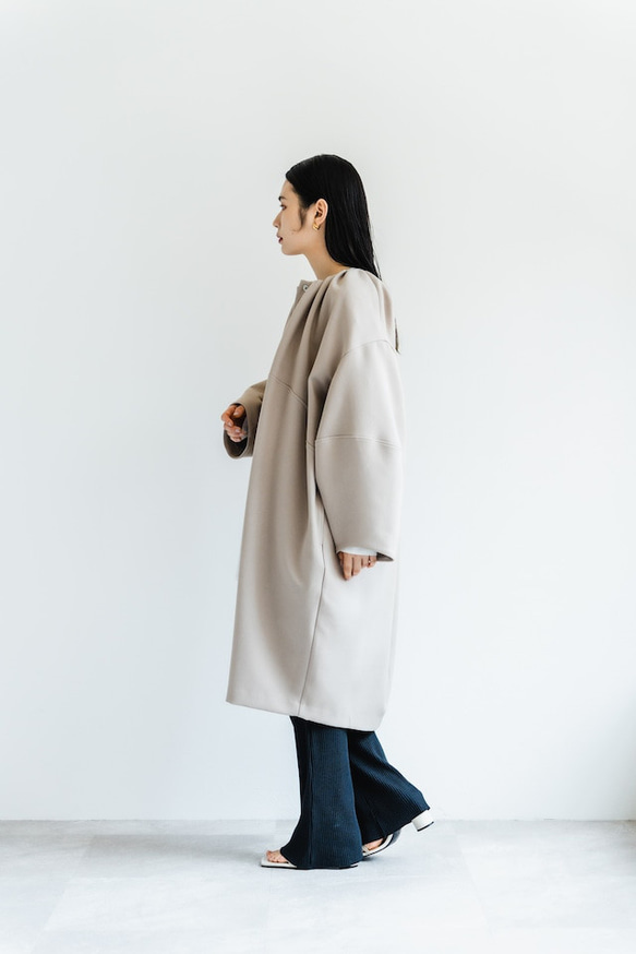 コクーンコート　ベージュ　sai　日本製　コート　ストレスフリー　体型カバー　卒業　入学　フリーサイズ　即納 3枚目の画像