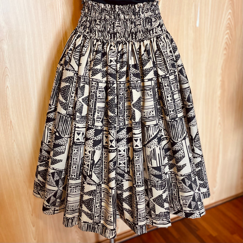 パウスカート】送料無料！カヒコ柄/(ベージュ ブラック)ハワイアン