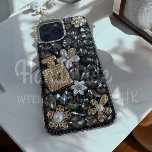 送料無料 ブリング ラインストーン ダイヤモンド 香水瓶 iPhone 16 全