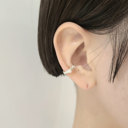 【Pearl ＋ Grains】Earcuff / SV925 ≪送料無料≫ KY-050C パール 秋冬 2枚目の画像