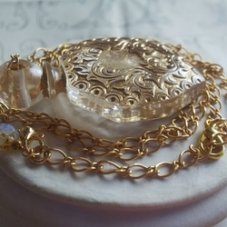 ヴィンテージ　Gold-Clear香水瓶（55×40ﾐﾘ）マットGold　ロング ネックレス 4枚目の画像