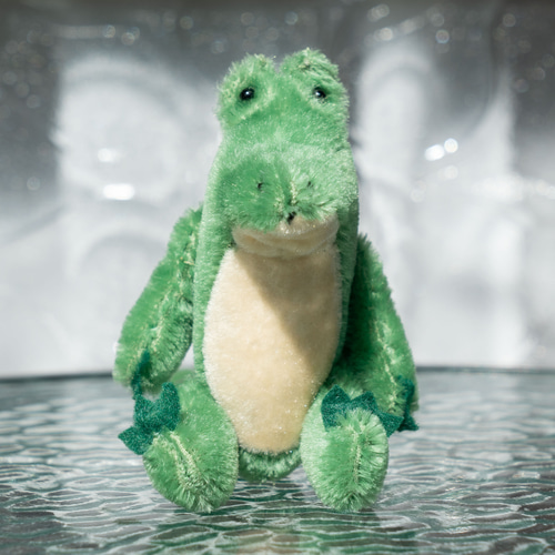 ななちゃんさま】ハンドメイド ピーナッツクロコダイル ワニの