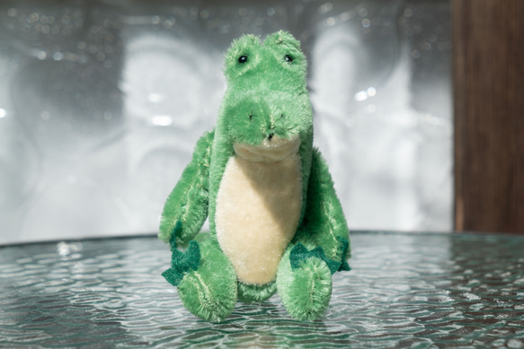 ななちゃんさま】ハンドメイド ピーナッツクロコダイル ワニの