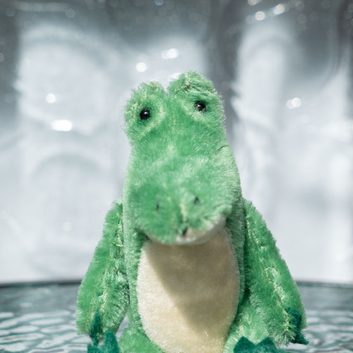 ななちゃんさま】ハンドメイド ピーナッツクロコダイル ワニの